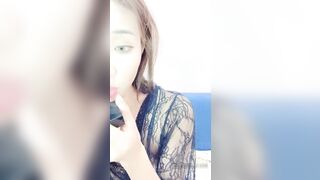 身材超顶的女主播【格格酷】衣服多脱光啦 爸爸怎么还不来操我，喜欢爸爸从后面捉住屁股拍打大棒棒用力操