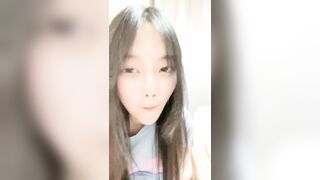 邻家少女下海直播！【叶萝莉】活泼可爱颜值很高身材好，全身上下充满了少女的气息！1