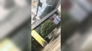 一路游走大街小巷跟踪偷窥多位美女各种美鲍7