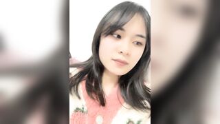 小蜜娜 新人，高颜值小姐姐，标准的江南美女，【小蜜娜】，老婆的理想型，独居做饭自慰，白嫩肌肤映衬着黑森林