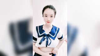 气质甜美型美少妇！制服套装诱惑！柔软白嫩奶子，自摸骚穴流出白浆，搔首弄姿