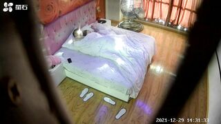 2121-12-29萤石云酒店新破解安防摄像头偷拍纹身男女白天开房激情玩搞难度姿势做爱